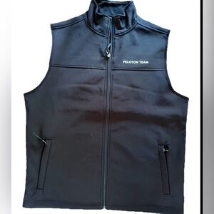 Fossa Adult Black Softshell Peloton Team Back Logo Vest Medium